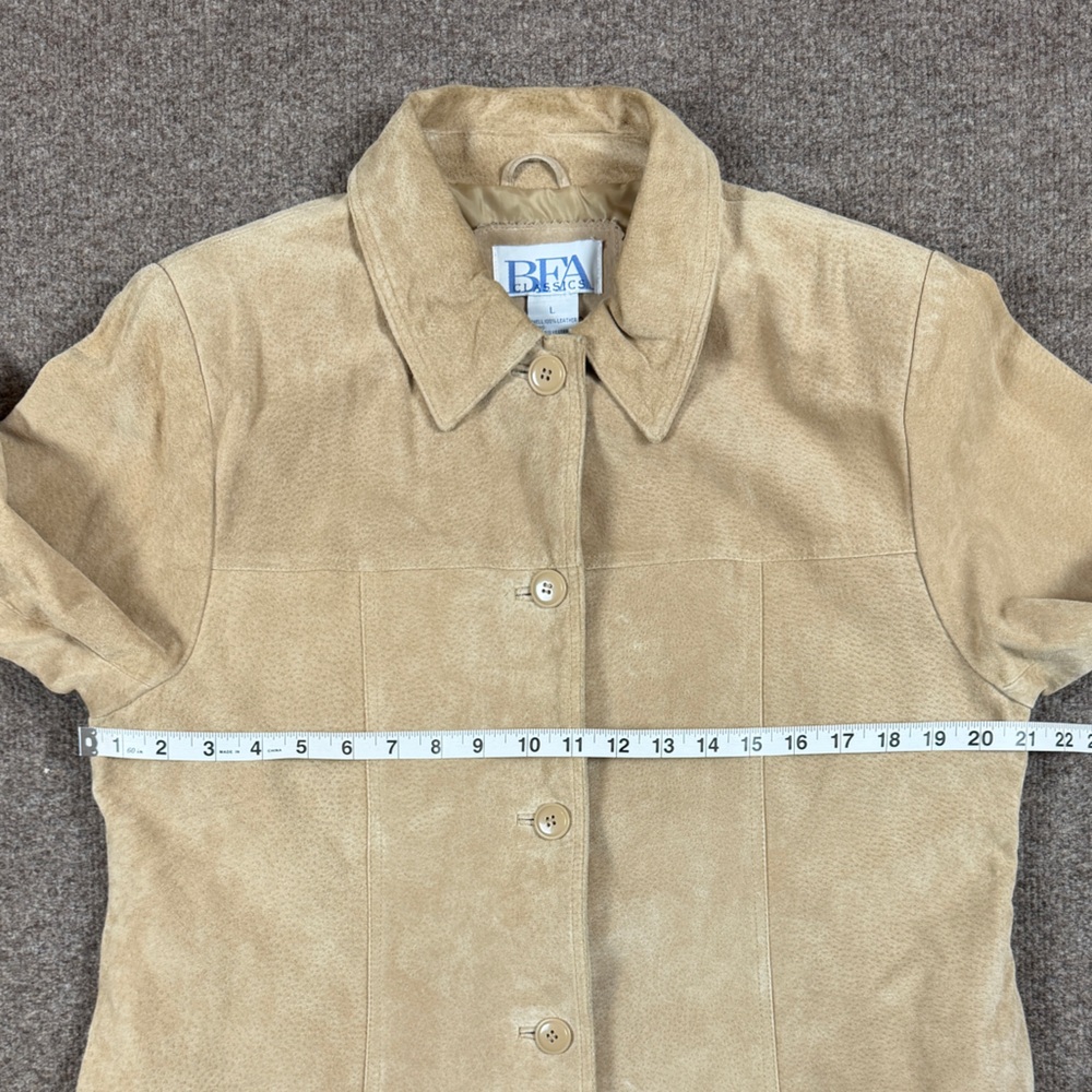 Tan jacket - Picture 9 of 10